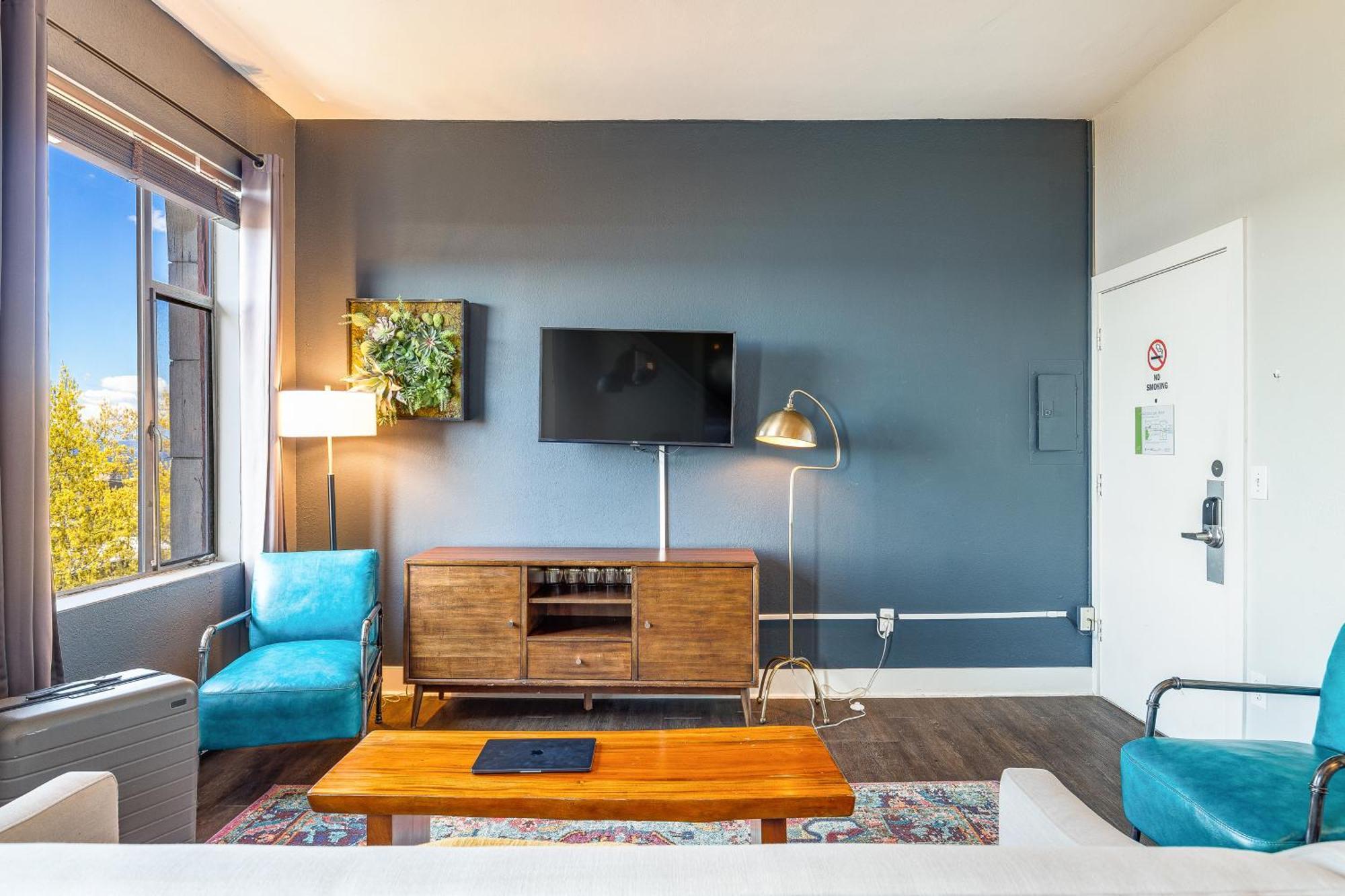 Oxford Apartment By At Mine Hospitality Seattle Zewnętrze zdjęcie